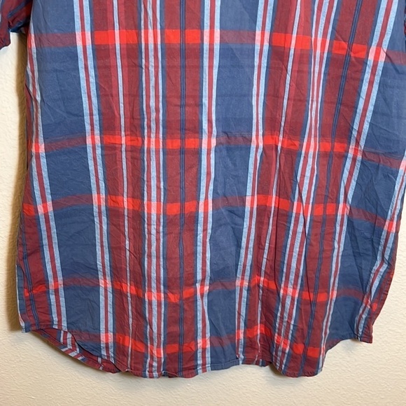 Columbia Plaid Short Sleeve Button Down Shirt - Picture 11 of 13